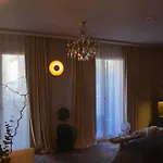 Unique Boutique Antibes מלון ז'ואן-לה-פינס
