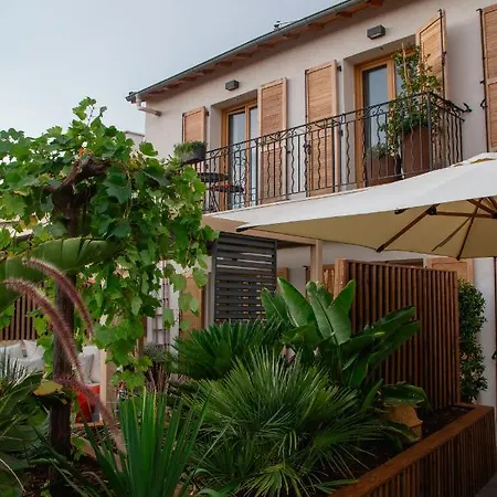 Unique Boutique Antibes *