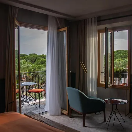 Otel Unique Boutique Antibes
