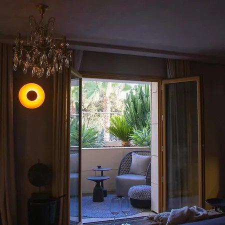 Unique Boutique Hotel Antibes Juan-Les-Pins *