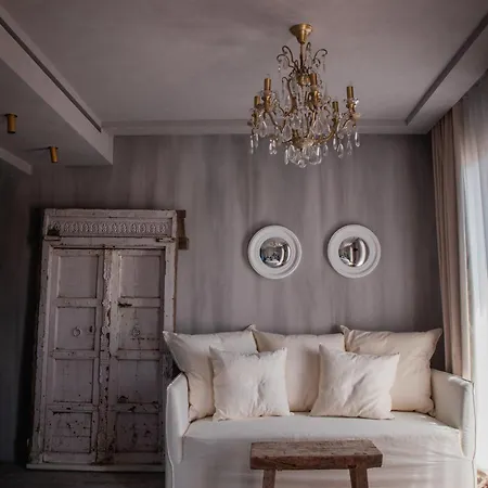 Hotel Unique Boutique Antibes *