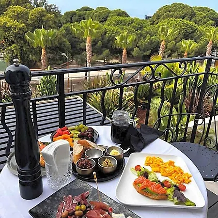 Unique Boutique Antibes