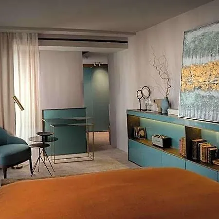 Unique Boutique Antibes